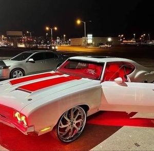 Meet your Posher, Deshun